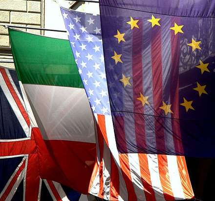 Flags — Things, photograph by Gianluca Attura